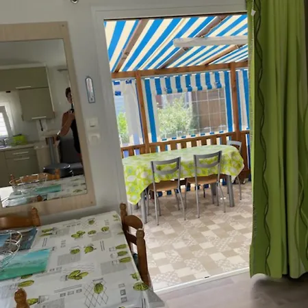 Camping Mobil-home Kapa - Proche Les Moutiers